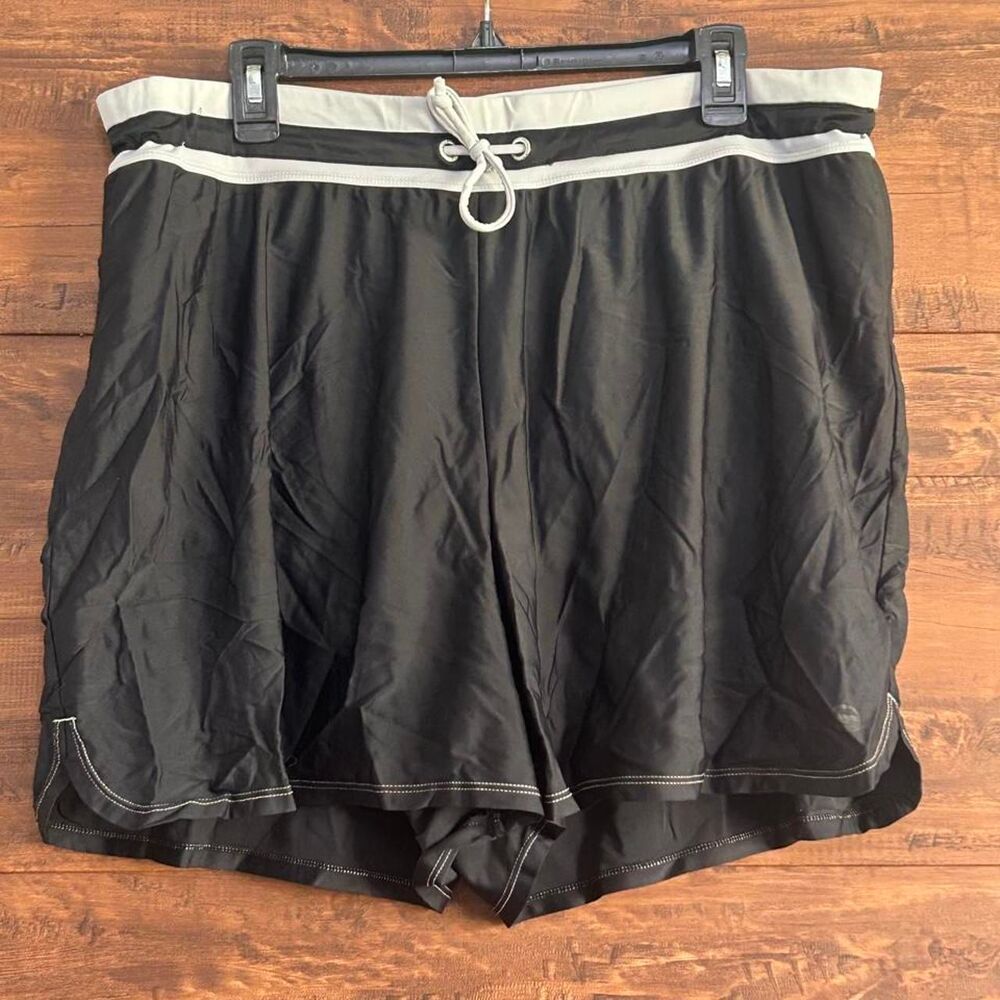 Free Country Women's Black and White Swim Shorts